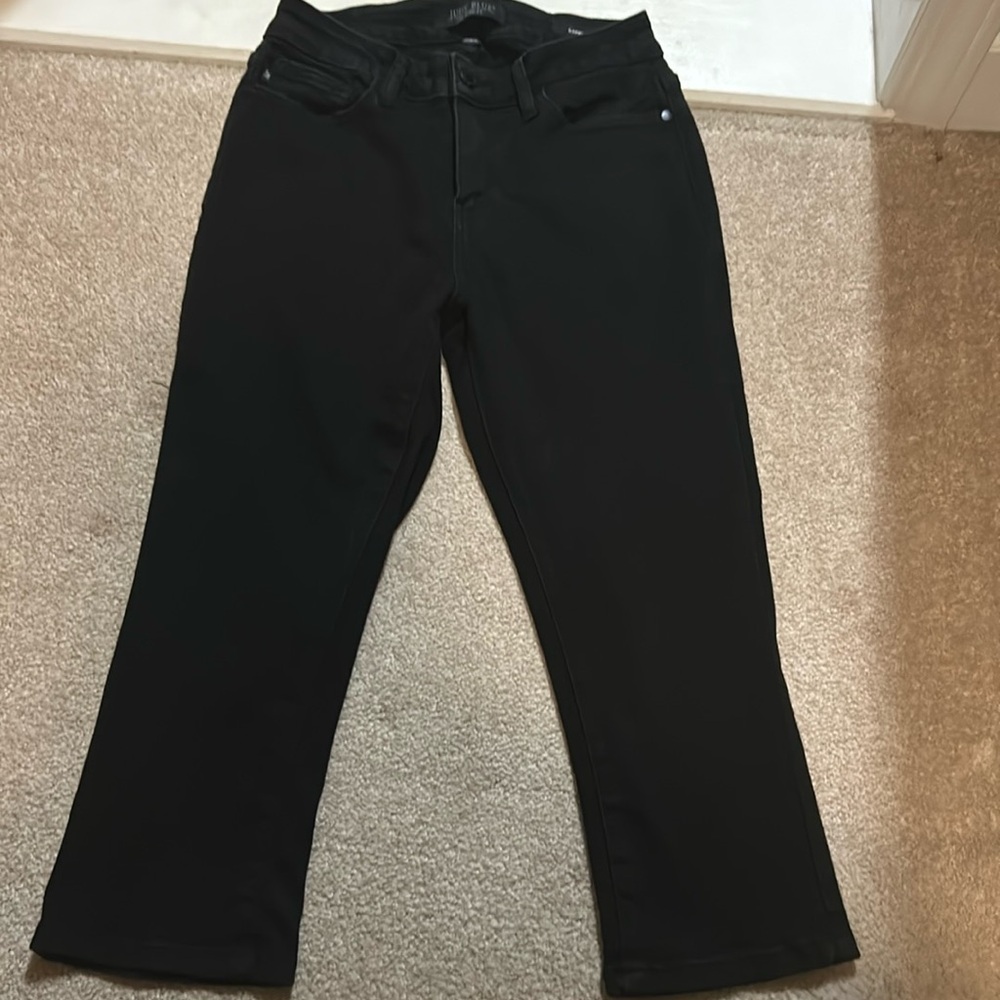 Capri black jeans